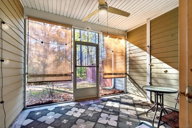 Welcome Home! This very well-kept Town Home is in The Gated Park - photo 8