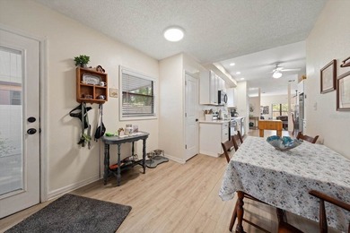 Under contract-accepting backup offers. High & Dry, no flood - photo 12