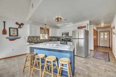 Come check out your sweet Big Spirit Lake getaway! This home is - photo 13