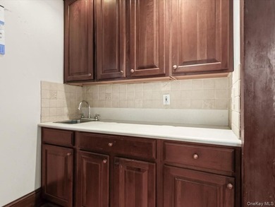 Classic Century-Old English Tudor | Coveted Beacon Hill Location - photo 14