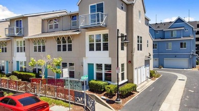 Beautifully renovated and move-in ready! This spacious 3-bedroom - photo 4