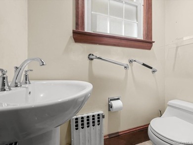 Classic Century-Old English Tudor | Coveted Beacon Hill Location - photo 15