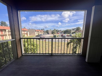 FOR SALE-Second floor condo 2 bedroom 1 bath. AC and Water - photo 18