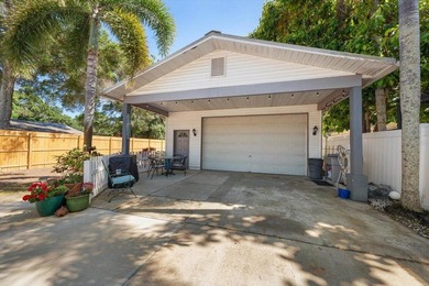 Under contract-accepting backup offers. High & Dry, no flood - photo 20