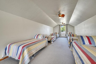 Come check out your sweet Big Spirit Lake getaway! This home is - photo 27
