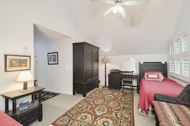 One of the special ones. Incredible charm, sought after private - photo 45