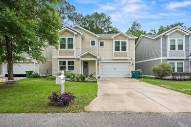 SELLER OFFERING $5000 towards buyers closing cost with - photo 3