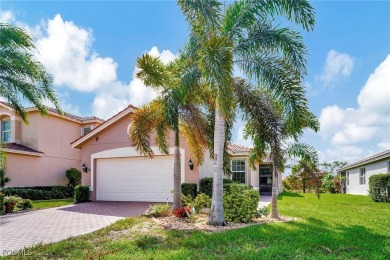 Lake Home For Sale in Fort Myers, Florida
