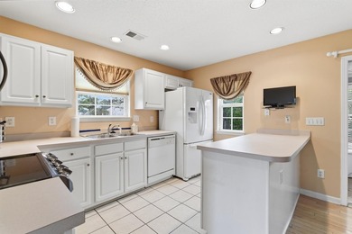 If location and low-maintenance living are at the top of your - photo 7