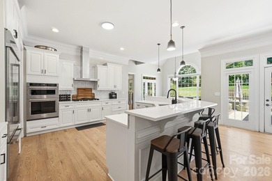 There are homes that impress... and then there are homes that - photo 5