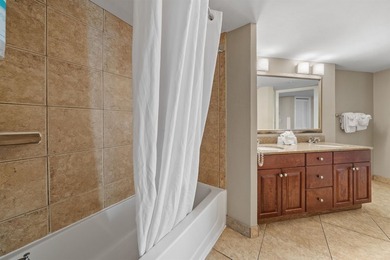 Beautifully furnished one bedroom, one bath ocean view condo - photo 10
