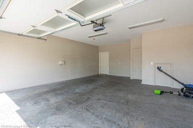This beautiful 3 bedroom 2 bath garden home located in the - photo 31