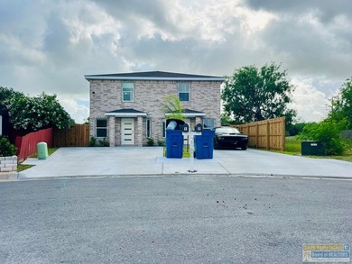 (private lake, pond, coastal) Townhome/Townhouse For Sale in Brownsville Texas