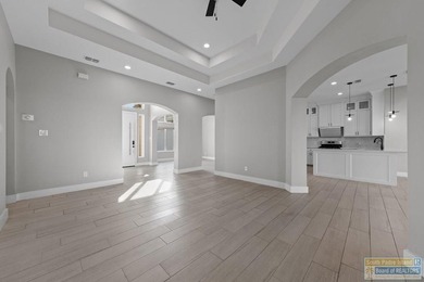 Perfectly located four bedroom, 3 bath custom home located in - photo 6