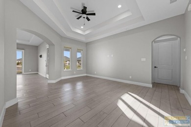 Perfectly located four bedroom, 3 bath custom home located in - photo 9