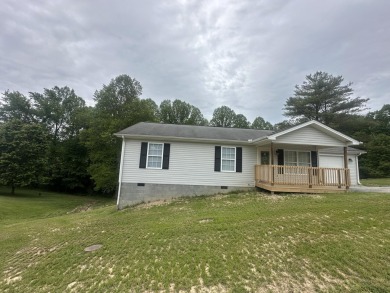 Lake Home For Sale in London, Kentucky