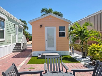 MOTIVATED SELLER - Silver Palms RV 5 Star Resort - Beautiful - photo 14