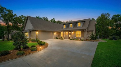 Stunning waterfront custom home in prestigious Royal Oaks - photo 5
