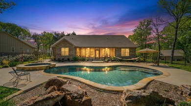 Stunning waterfront custom home in prestigious Royal Oaks - photo 6
