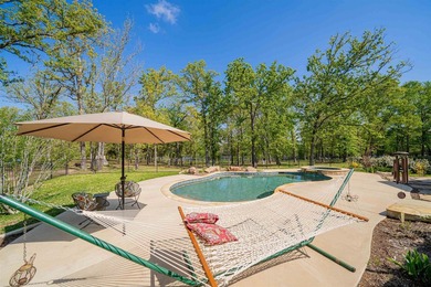 Stunning waterfront custom home in prestigious Royal Oaks - photo 9