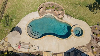 Stunning waterfront custom home in prestigious Royal Oaks - photo 10