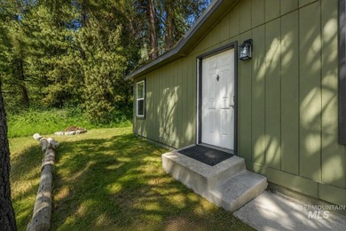 Charming and affordable single-level home in the heart of - photo 36