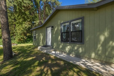 Charming and affordable single-level home in the heart of - photo 37