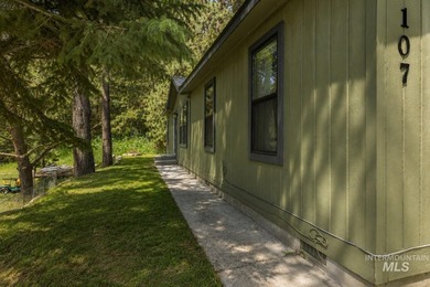 Charming and affordable single-level home in the heart of - photo 39