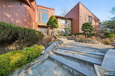 Welcome to this grand 7-bedroom manor located in the prestigious - photo 1