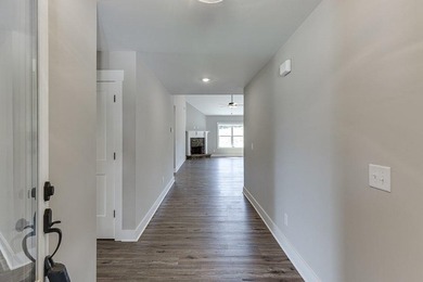 BEST VALUE IN THE COMMUNITY & BEAUTIFUL FLAT 1 ACRE LOT! - photo 4