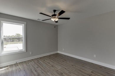 BEST VALUE IN THE COMMUNITY & BEAUTIFUL FLAT 1 ACRE LOT! - photo 7