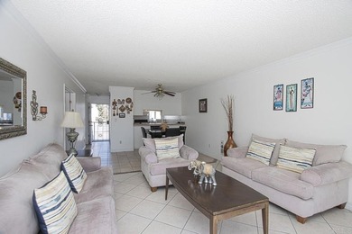Welcome to this beautiful 2-bedroom, 1-bath condo in the - photo 5