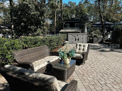 Marvelous opportunity to own a large, immaculate paver lot in - photo 3