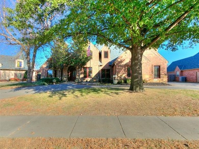 Rivendell Lake Home For Sale in Oklahoma City Oklahoma