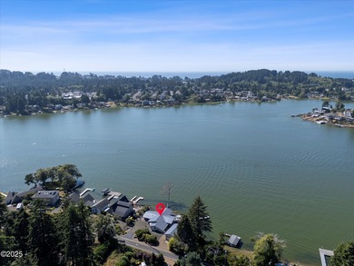 Lakefront home at the Oregon Coast, this single level this home - photo 7