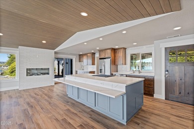 Lakefront home at the Oregon Coast, this single level this home - photo 10
