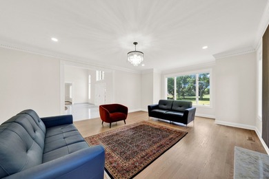 This TURN KEY LUXURY home in the desirable Meadow Lakes - photo 11