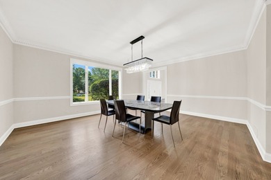 This TURN KEY LUXURY home in the desirable Meadow Lakes - photo 14