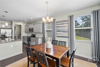 Cul-de-sac location. Private wooded backyard. Main-level guest - photo 19
