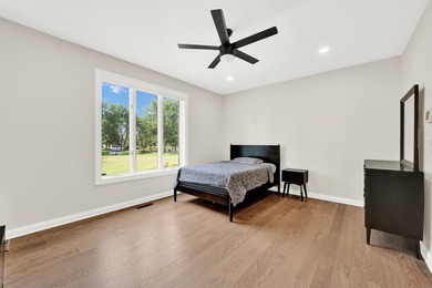 This TURN KEY LUXURY home in the desirable Meadow Lakes - photo 32