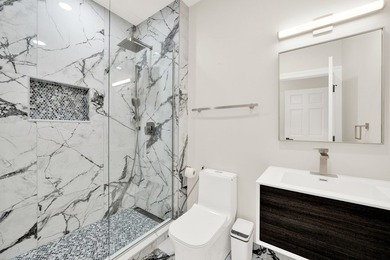 This TURN KEY LUXURY home in the desirable Meadow Lakes - photo 33