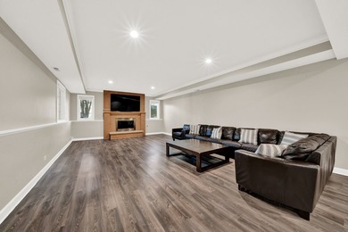 This TURN KEY LUXURY home in the desirable Meadow Lakes - photo 38