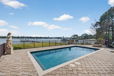 901 Peacock's Point Drive offers a rare single-level waterfront - photo 42