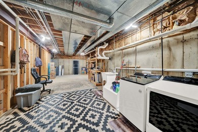 This TURN KEY LUXURY home in the desirable Meadow Lakes - photo 45