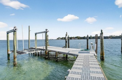 901 Peacock's Point Drive offers a rare single-level waterfront - photo 46