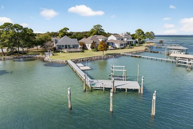 901 Peacock's Point Drive offers a rare single-level waterfront - photo 49