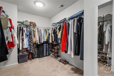 Cul-de-sac location. Private wooded backyard. Main-level guest - photo 50