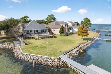 901 Peacock's Point Drive offers a rare single-level waterfront - photo 51