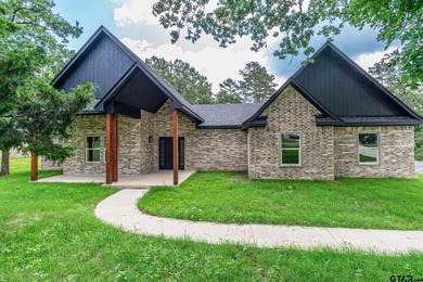 Tuscany Park Lake Home For Sale in Mineola Texas