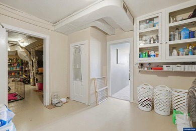 Privacy, views, and interior space come together on this - photo 28